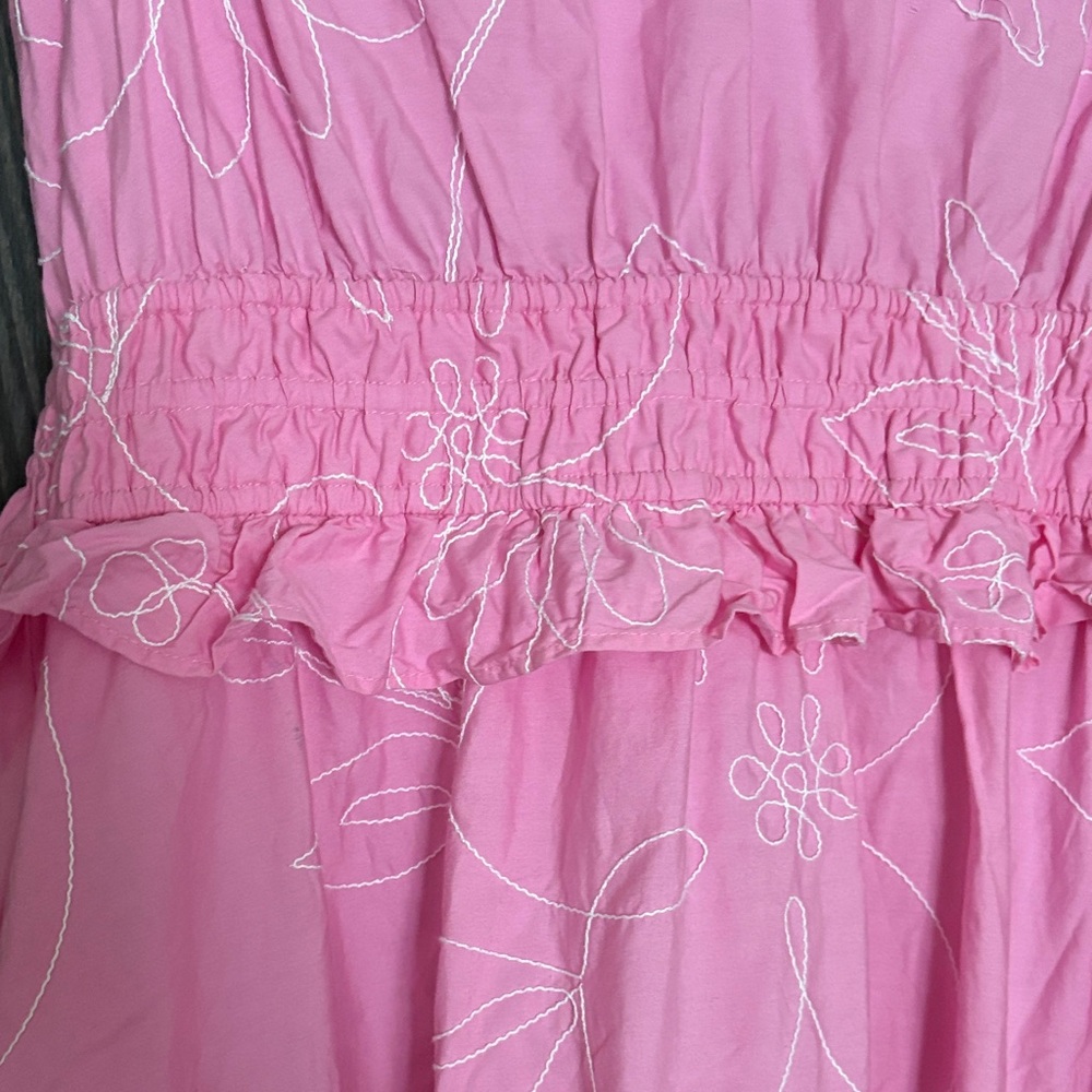 Crown & Ivy Pink Floral Dress - Picture 3 of 3
